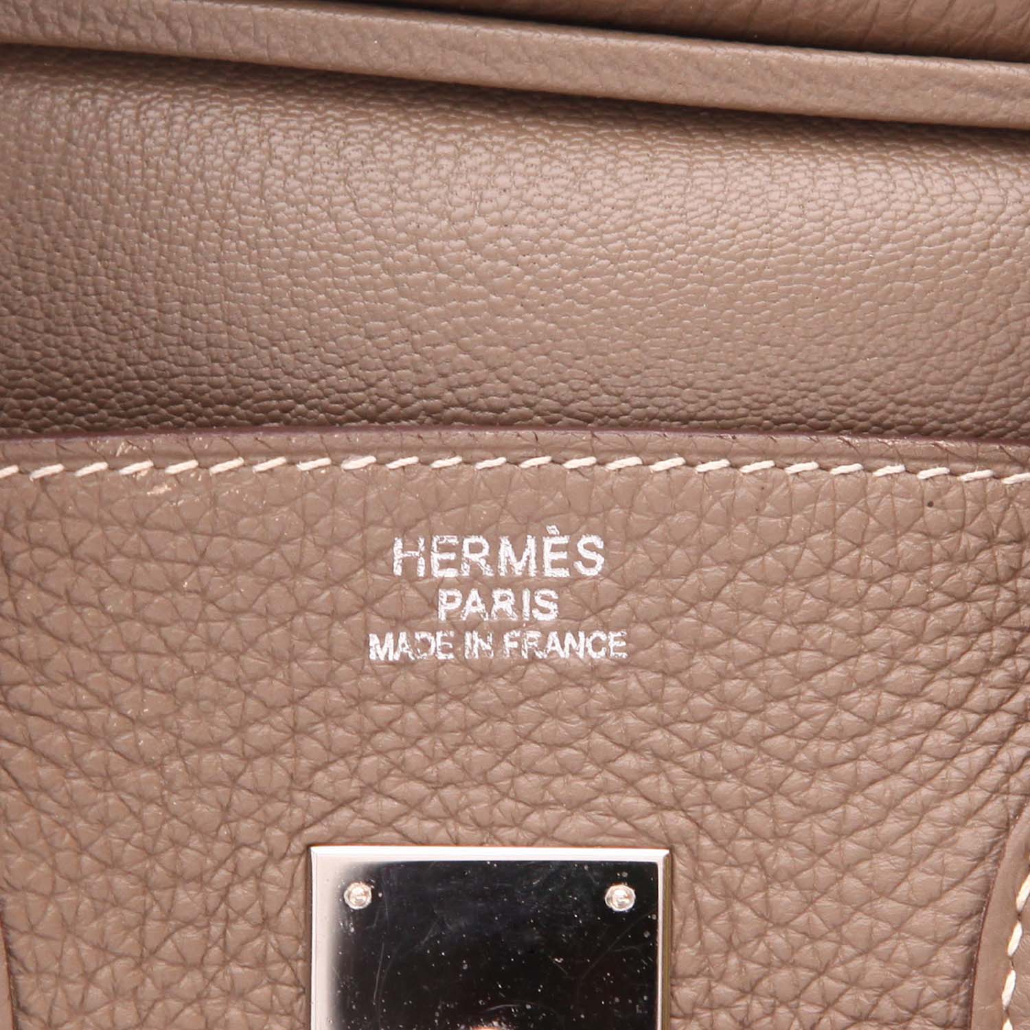 Hermès  Birkin 35 cm handbag  in etoupe togo leather - Detail D2