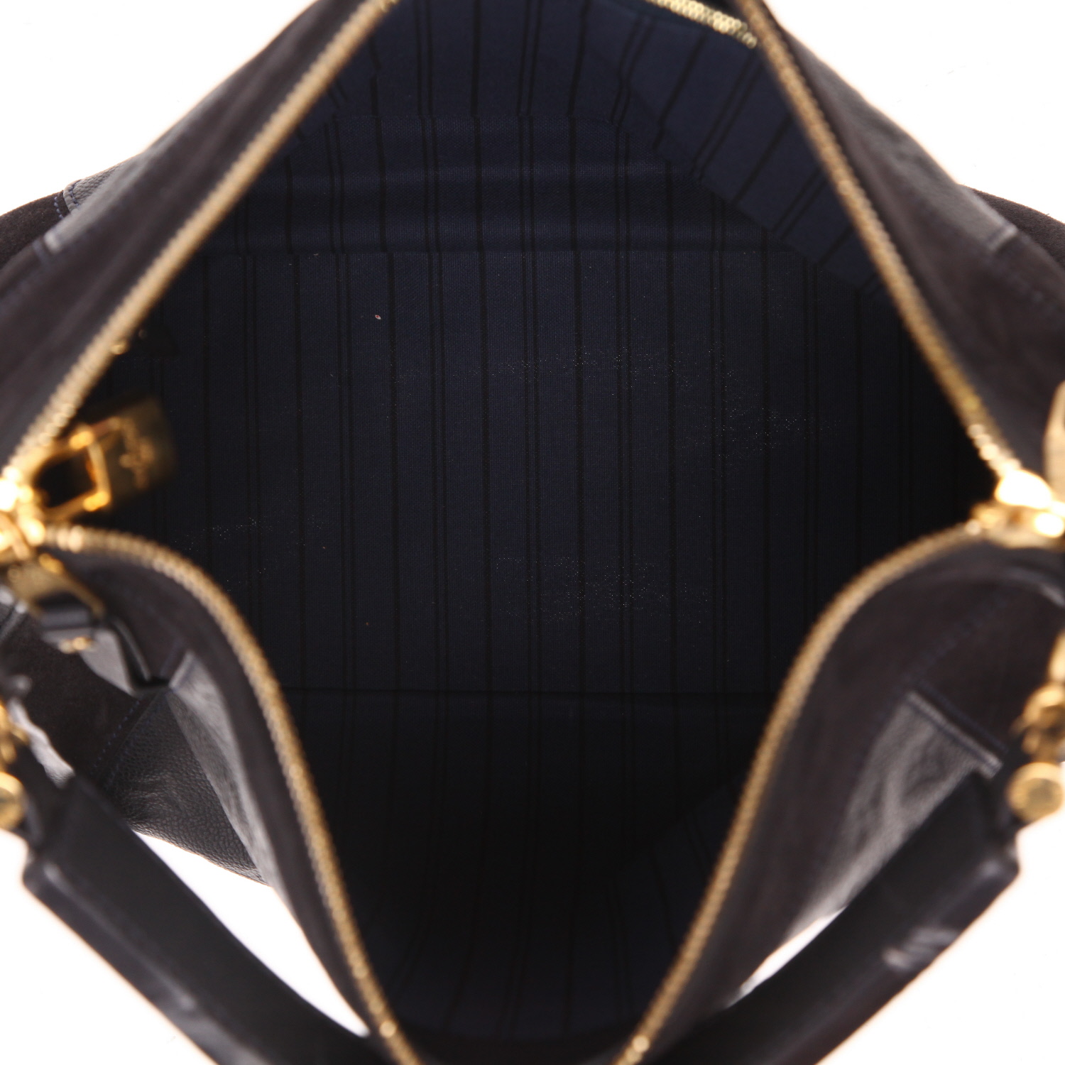 Sac à main Louis Vuitton  Audacieuse en cuir monogram empreinte bleu et Veau velours bleu - Detail D3