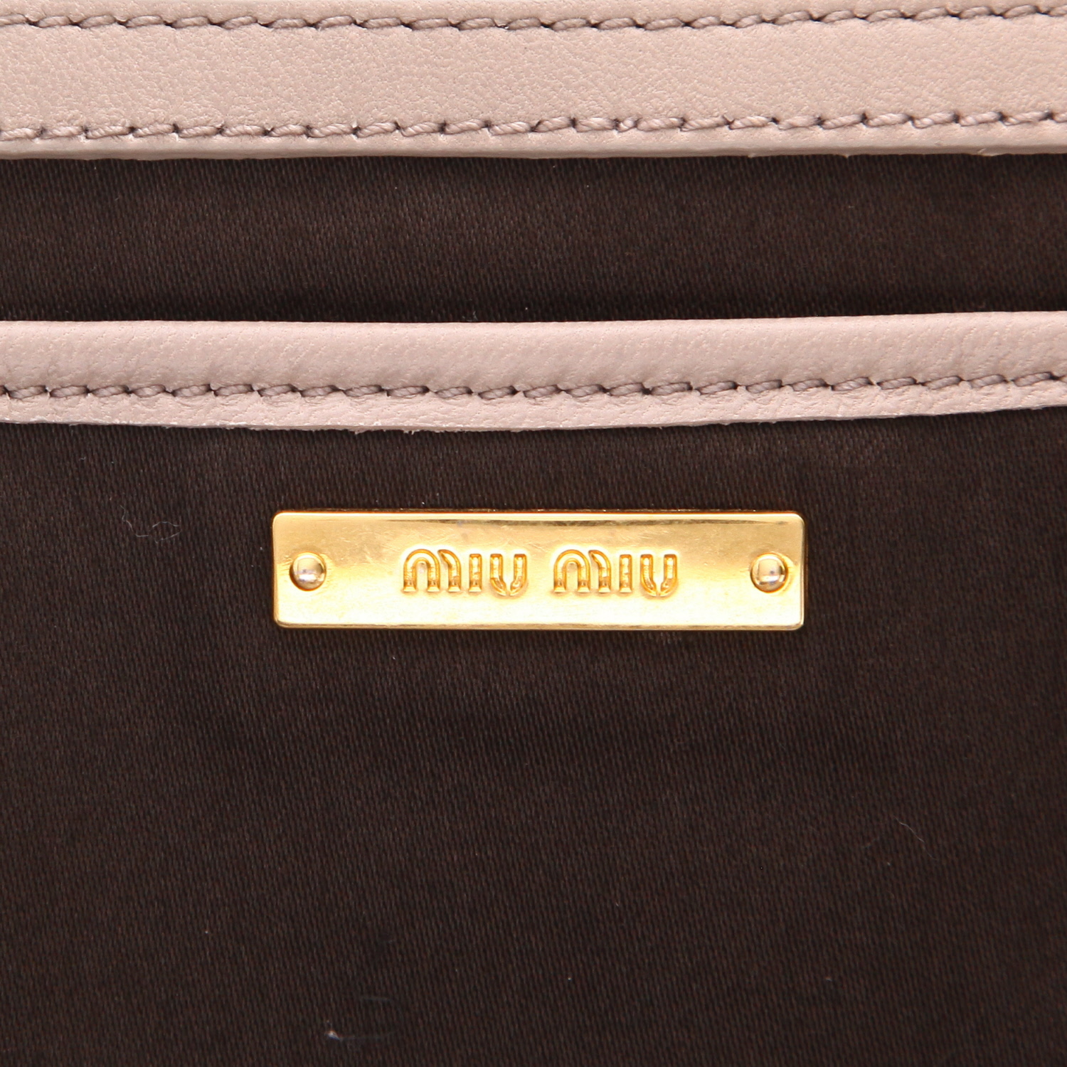 Borsa Miu Miu   in pelle trapuntata color talpa - Detail D2