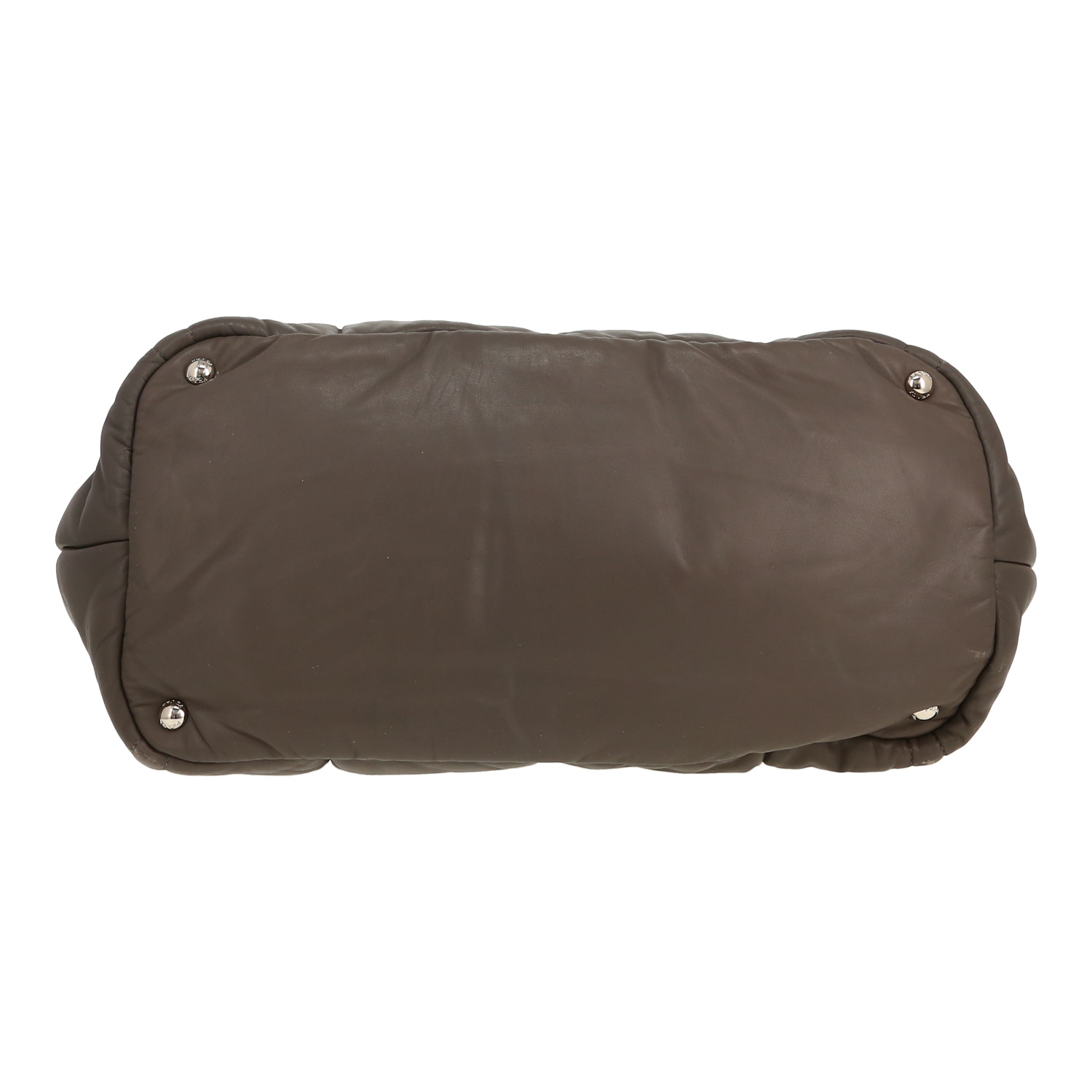 Bolso de mano Prada   en cuero acolchado gris - Detail D1