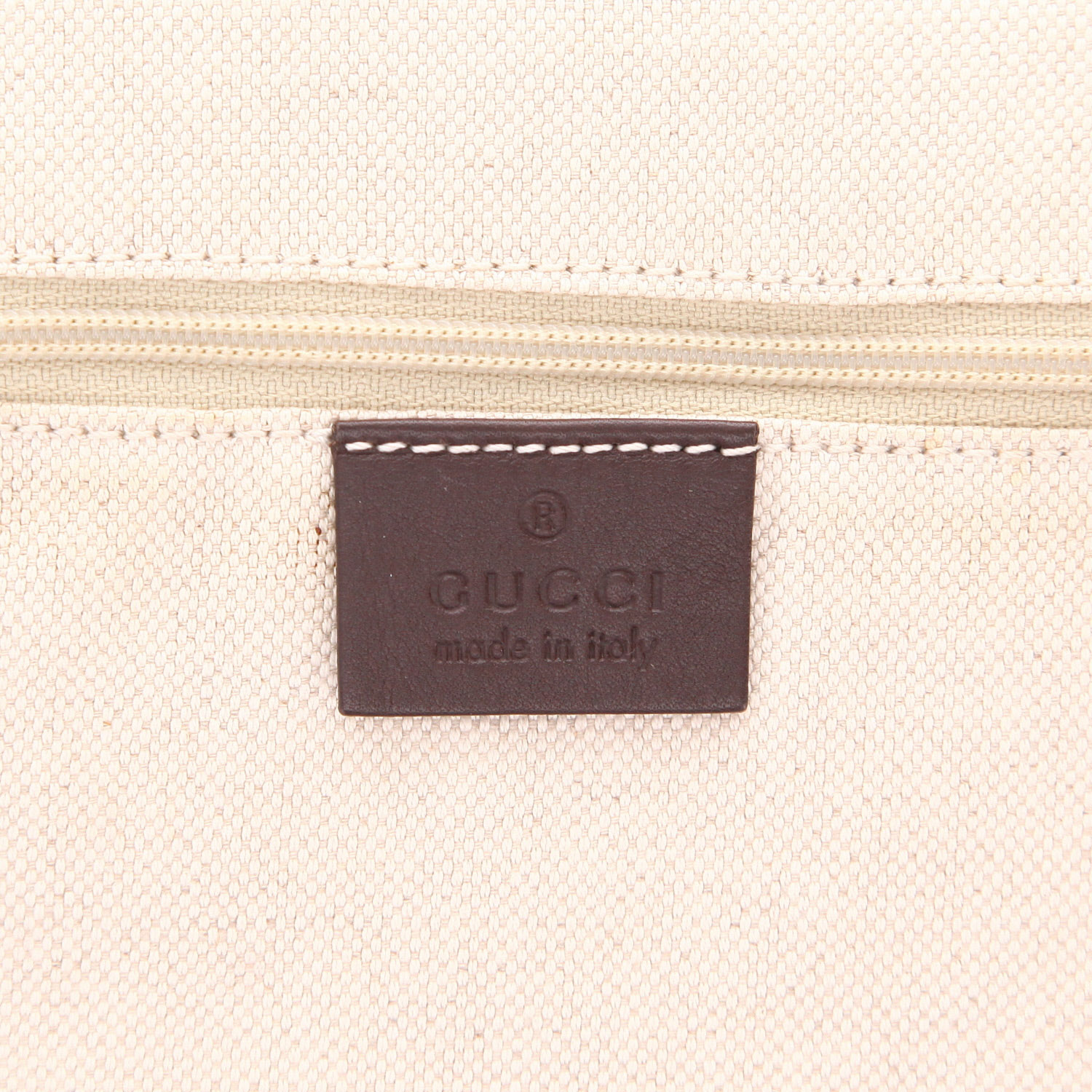 Bolso de mano Gucci  Sukey en cuero Monogram marrón - Detail D2