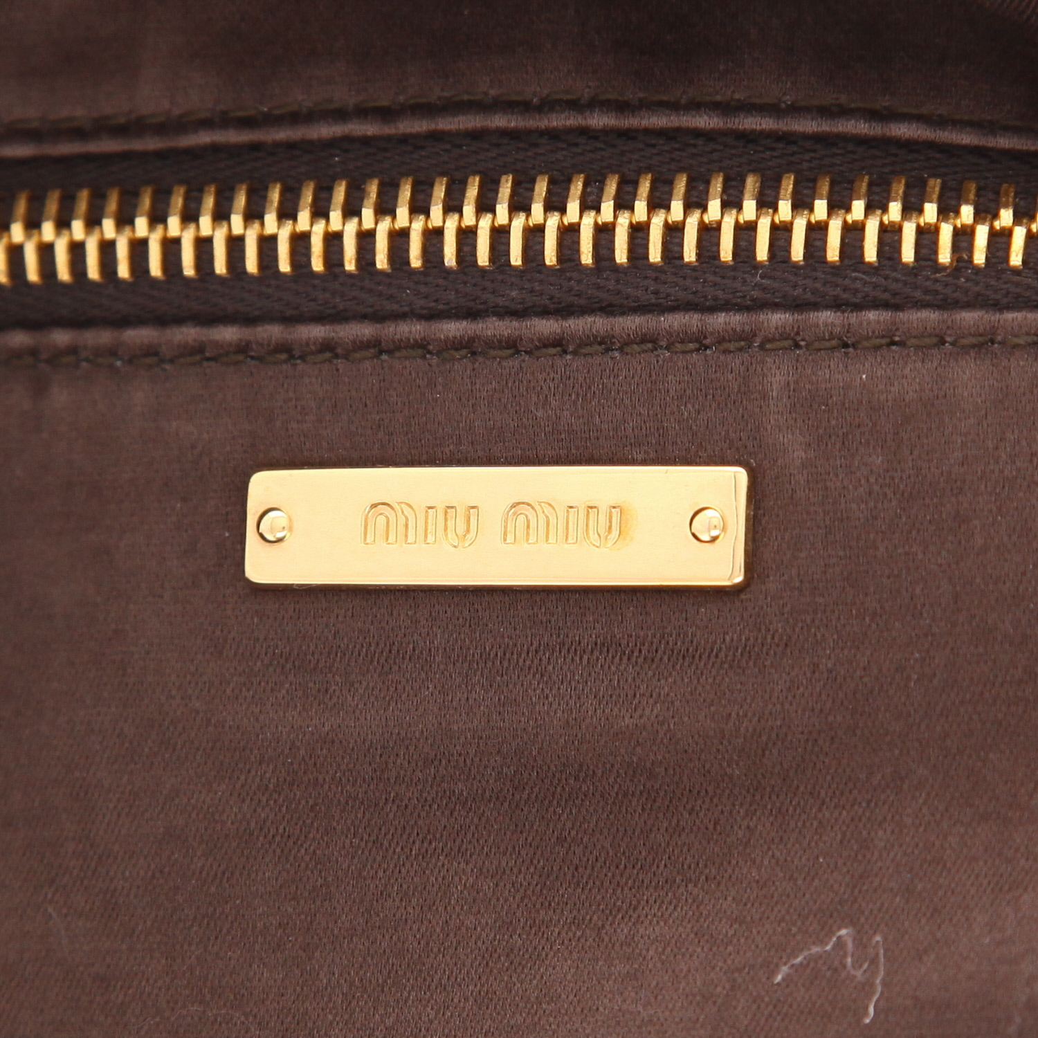 Sac à main Miu Miu   en cuir marron - Detail D2