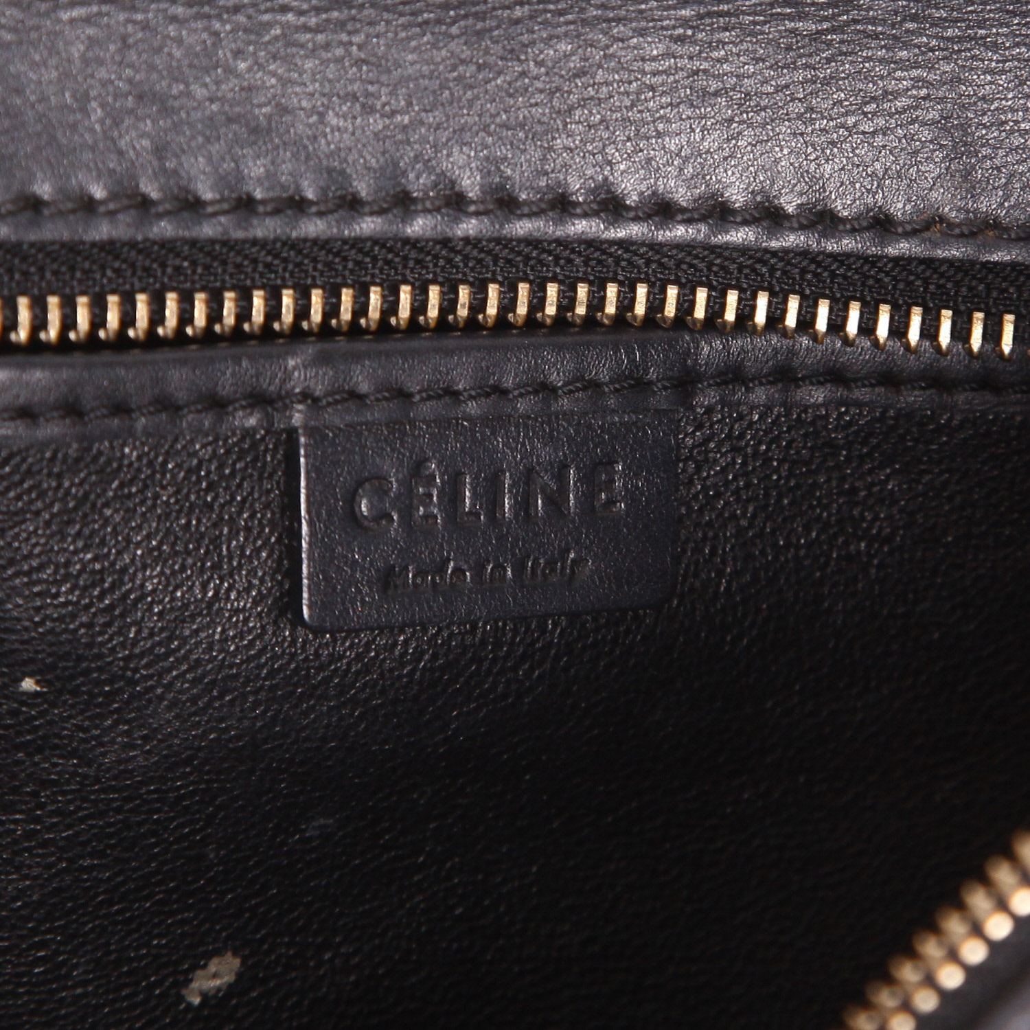 Borsa a tracolla Celine  Luggage Nano in pelle nera e beige e pelle martellata blu marino - Detail D2