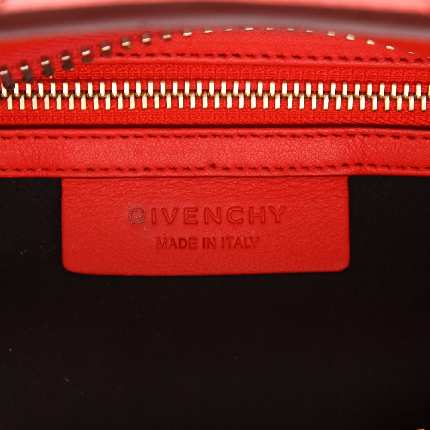 Givenchy  Lucrezia handbag  in red leather - Detail D2