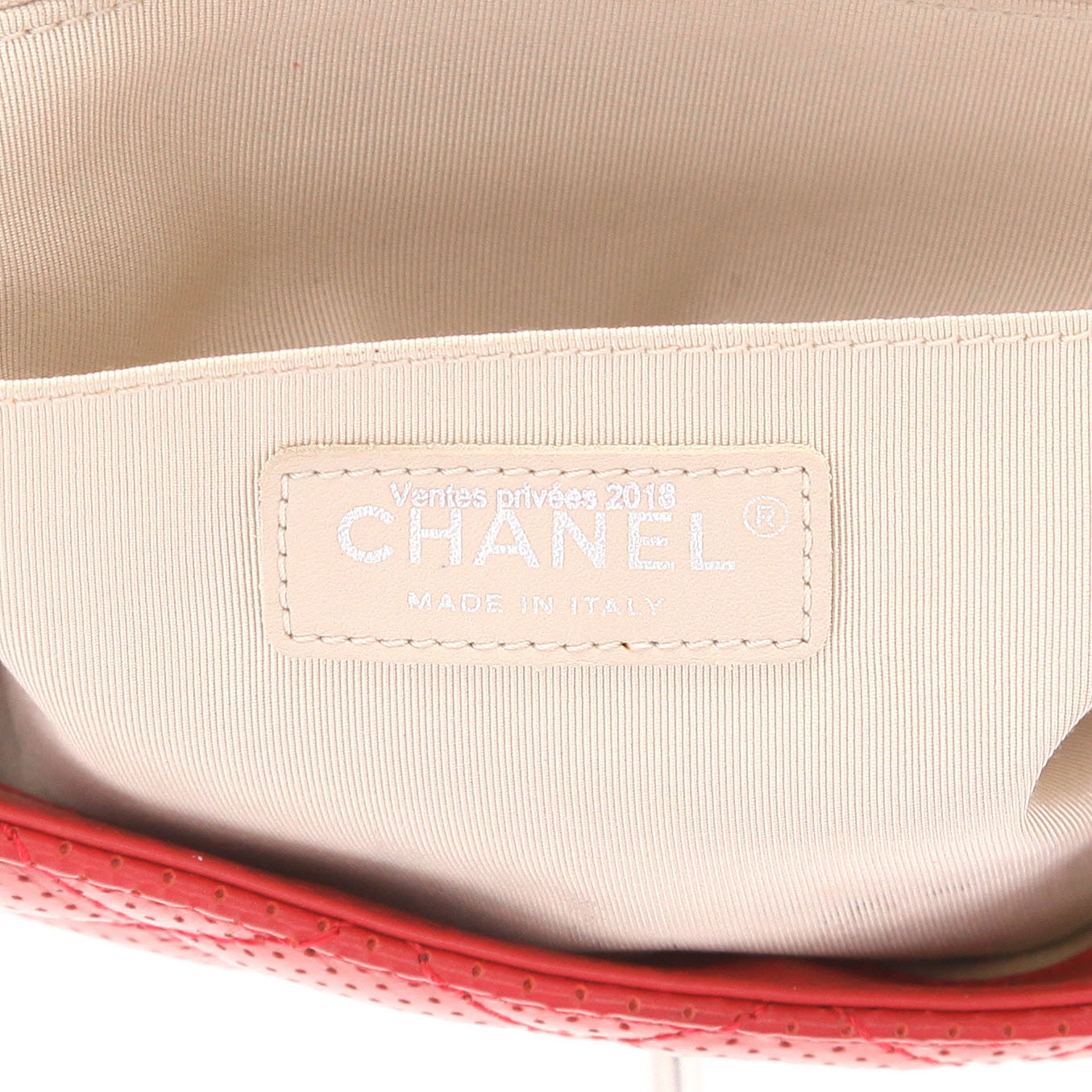 Sac à main Chanel  Timeless Jumbo en cuir matelassé rouge - Detail D2