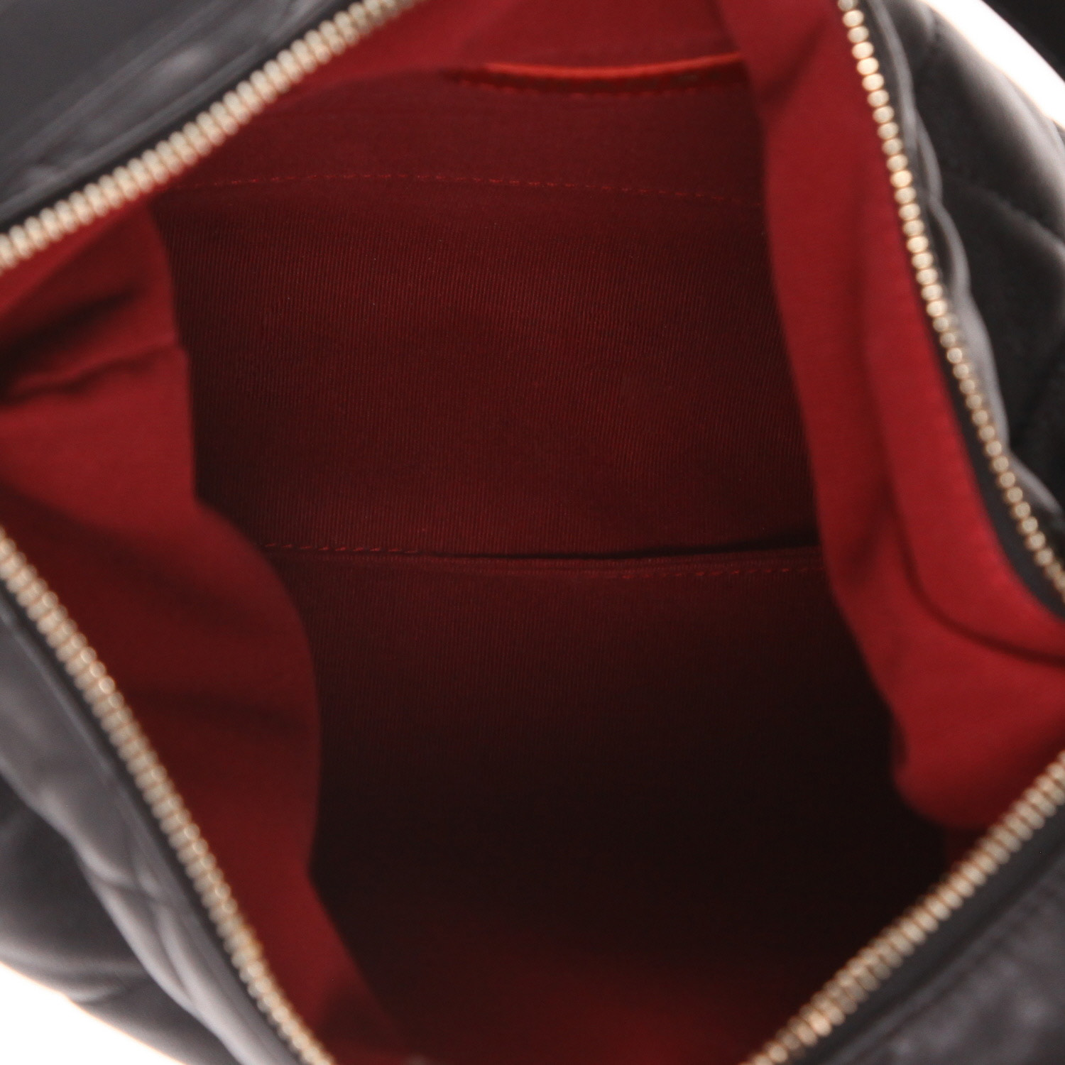 Bolso de mano Chanel  Hobo en cuero acolchado negro - Detail D3