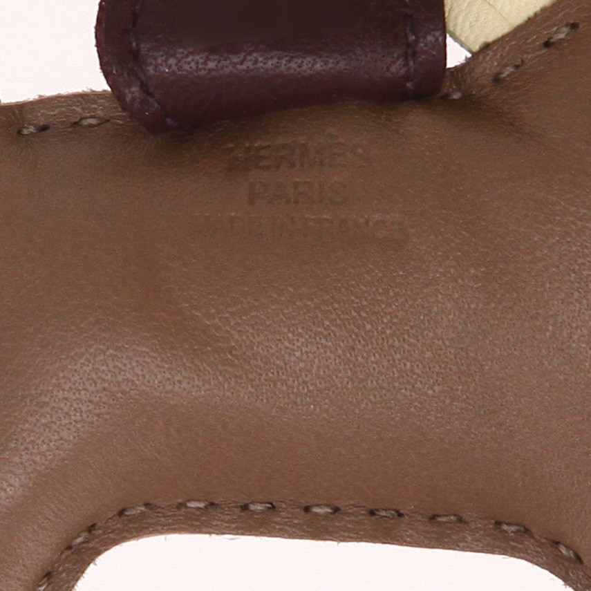 Bolsa accesorio Hermès  Rodeo en cuero marrón y amarillo - Detail D4
