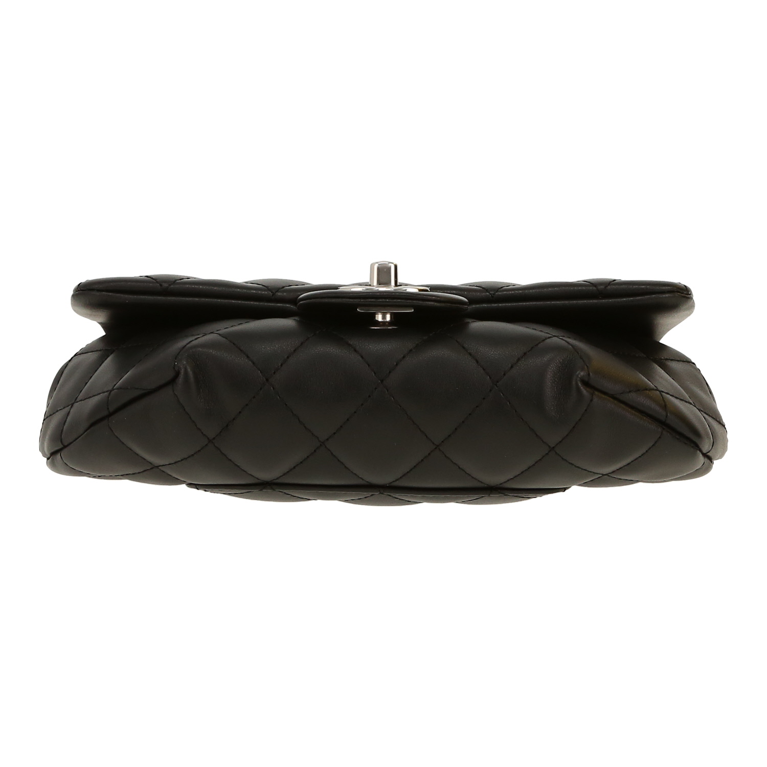 Bolsito-cinturón Chanel  Pochette ceinture en cuero acolchado negro - Detail D1