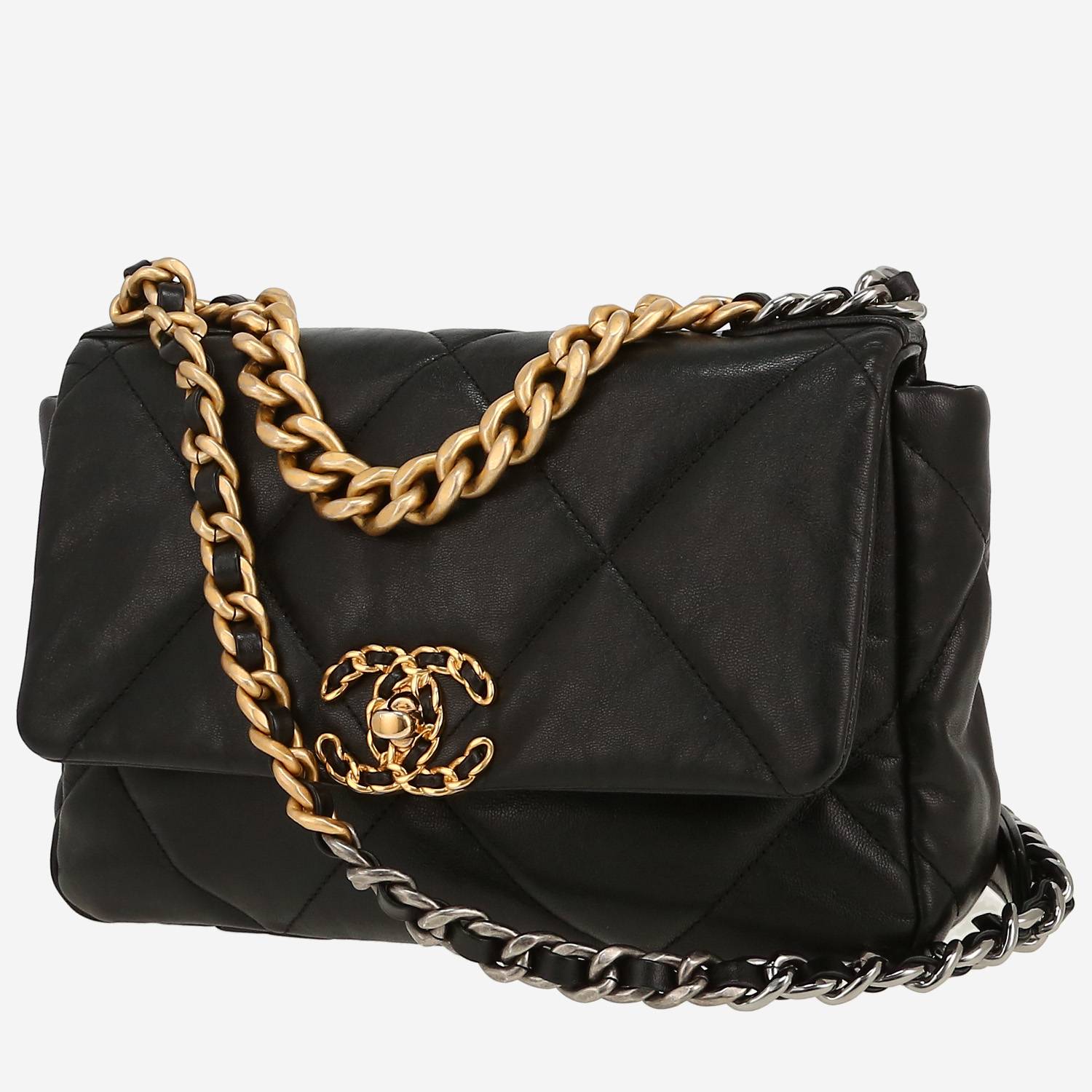 Chanel  19 shoulder bag  in black quilted leather