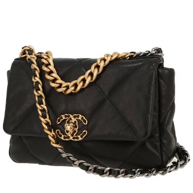 Chanel  19 shoulder bag  in black quilted leather