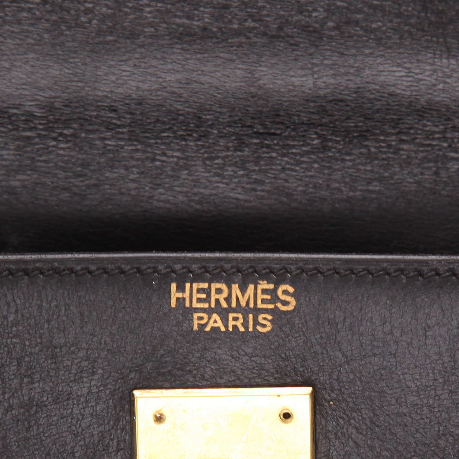 Bolso de mano Hermès  Kelly 32 cm en cuero box negro - Detail D2