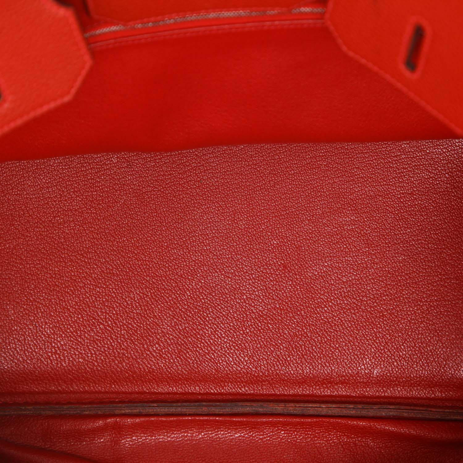 Bolso de mano Hermès  Birkin 35 cm en cuero togo rojo - Detail D3