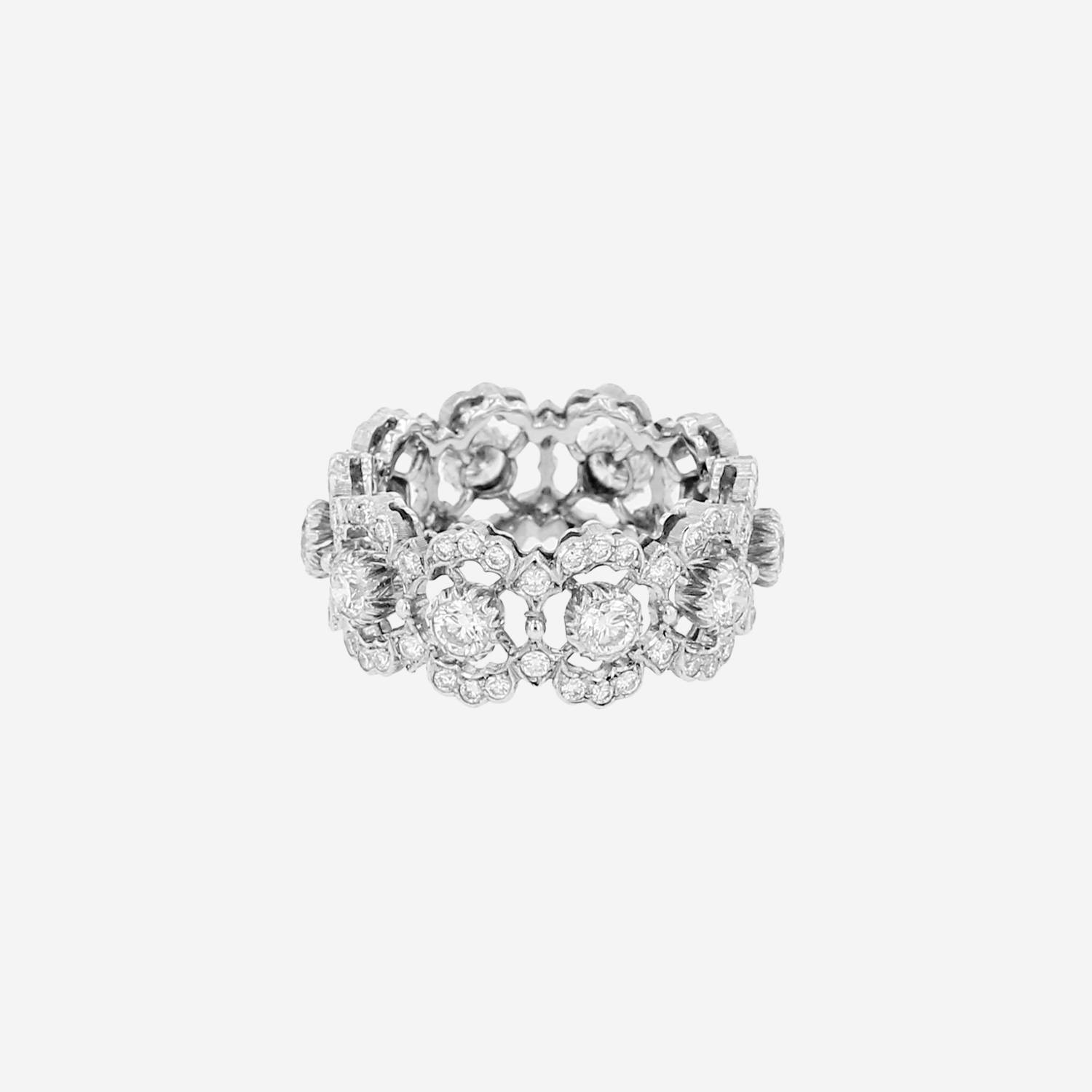 Buccellati Eternelle Ghirlanda ring in white gold and diamonds
