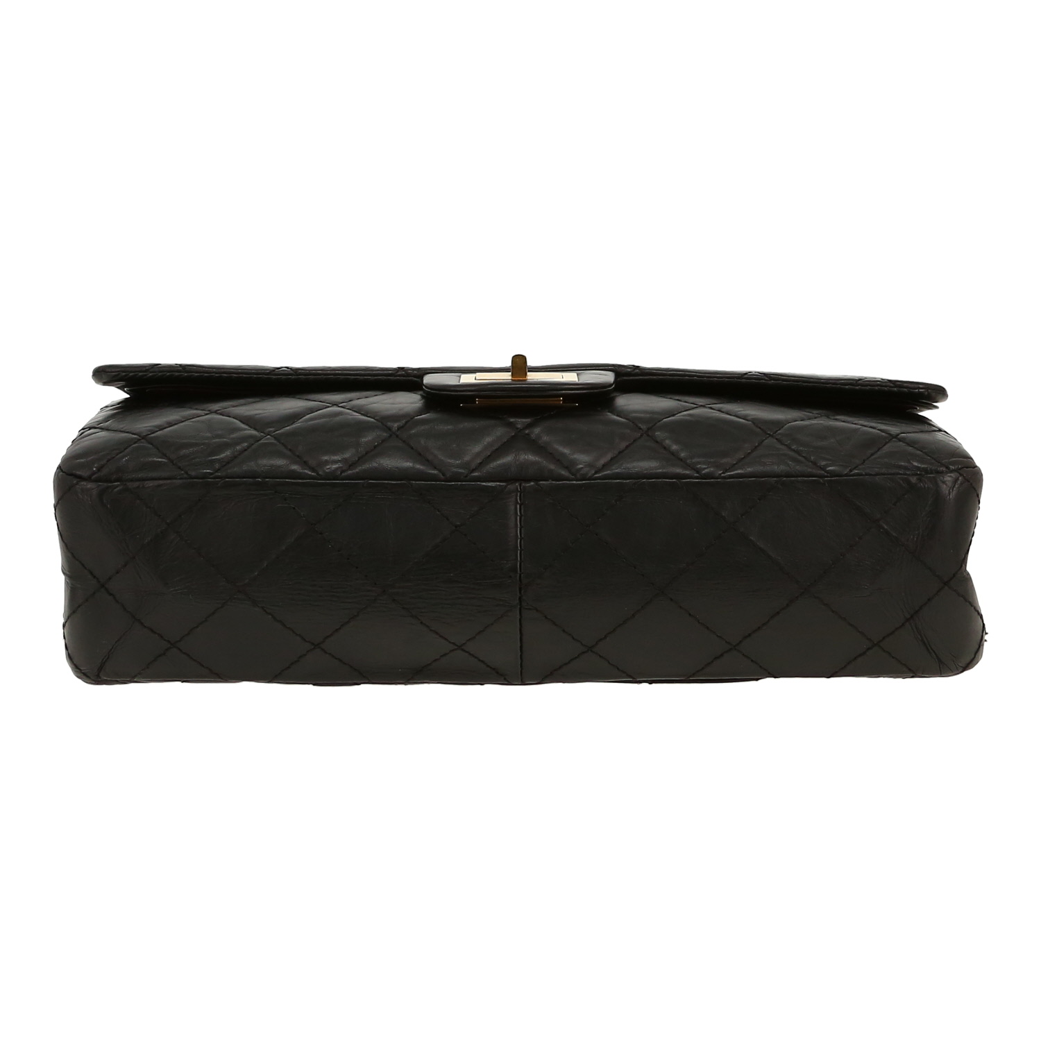 Chanel  2.55 shoulder bag  in black quilted leather - Detail D1