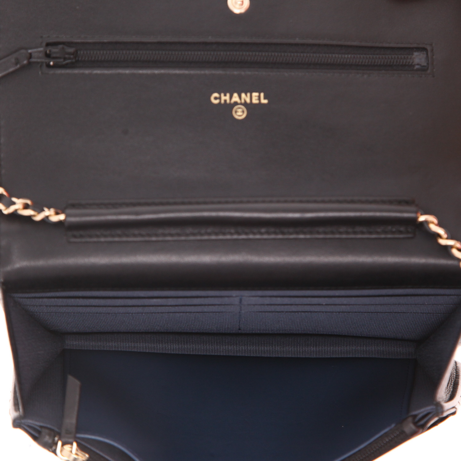 Borsa a tracolla Chanel  Wallet on Chain in pelle verniciata e foderata nera - Detail D3