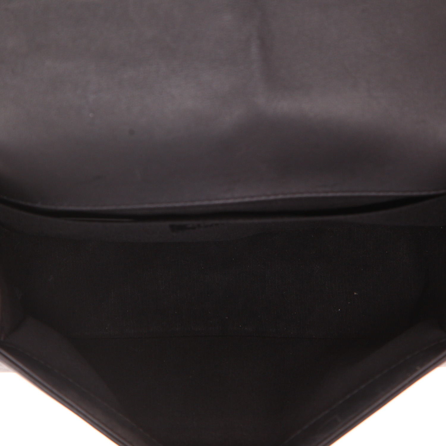 Borsa a tracolla Chanel  Boy in pelle trapuntata nera - Detail D3