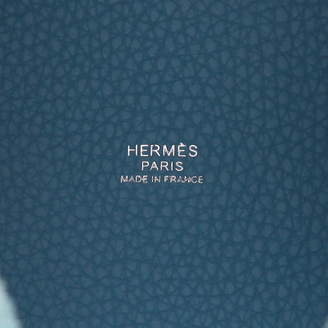 Sac à main Hermès  Picotin 18 cm en cuir taurillon clémence Bleu du Nord - Detail D2