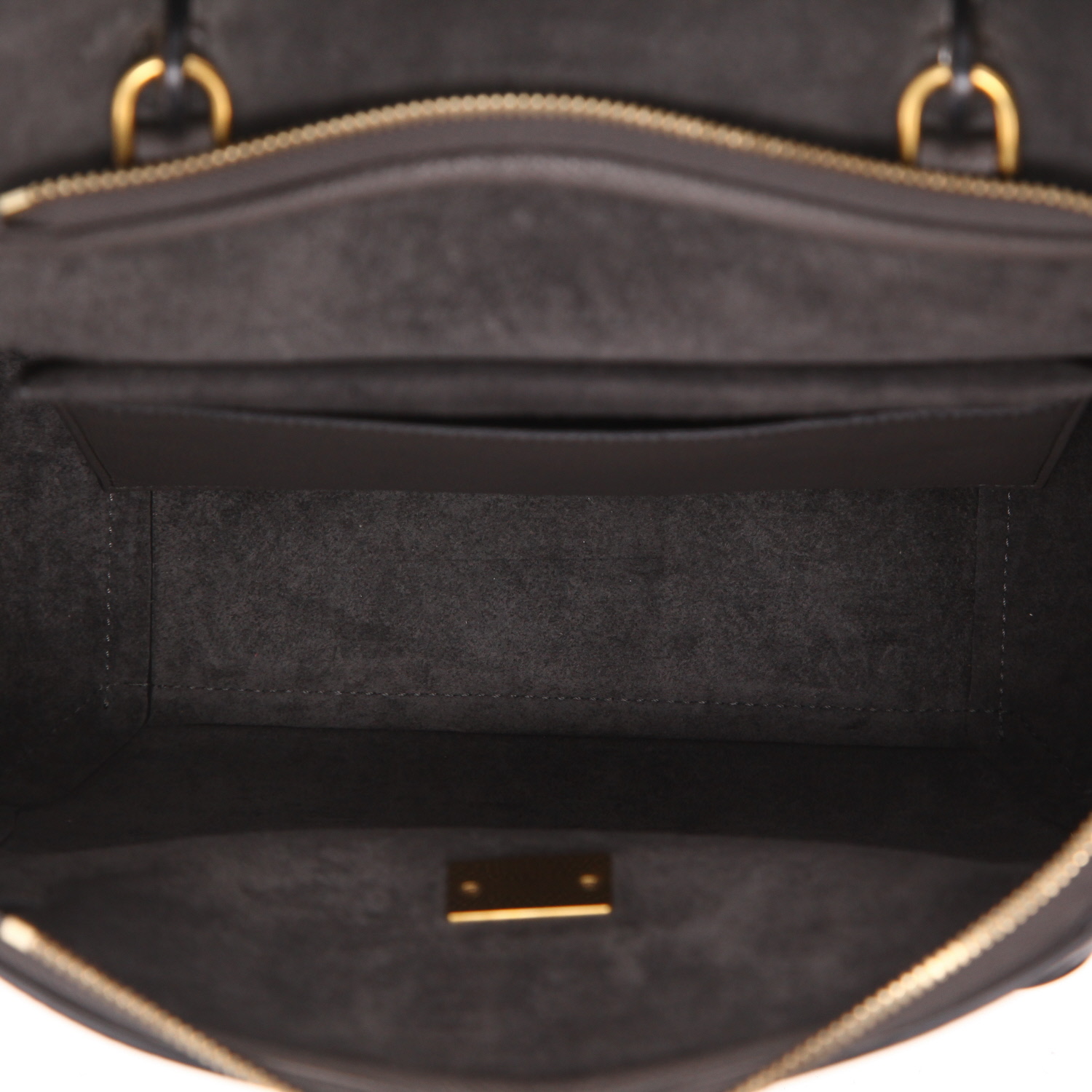 Bolso bandolera Celine  Belt Micro en cuero granulado gris - Detail D3