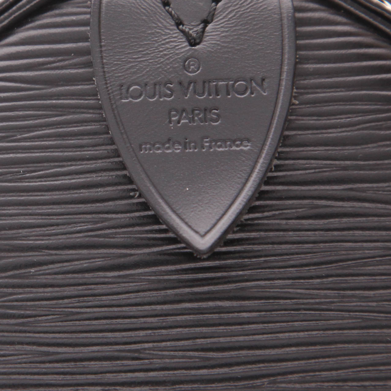 Louis Vuitton  Keepall 45 travel bag  in black epi leather - Detail D2