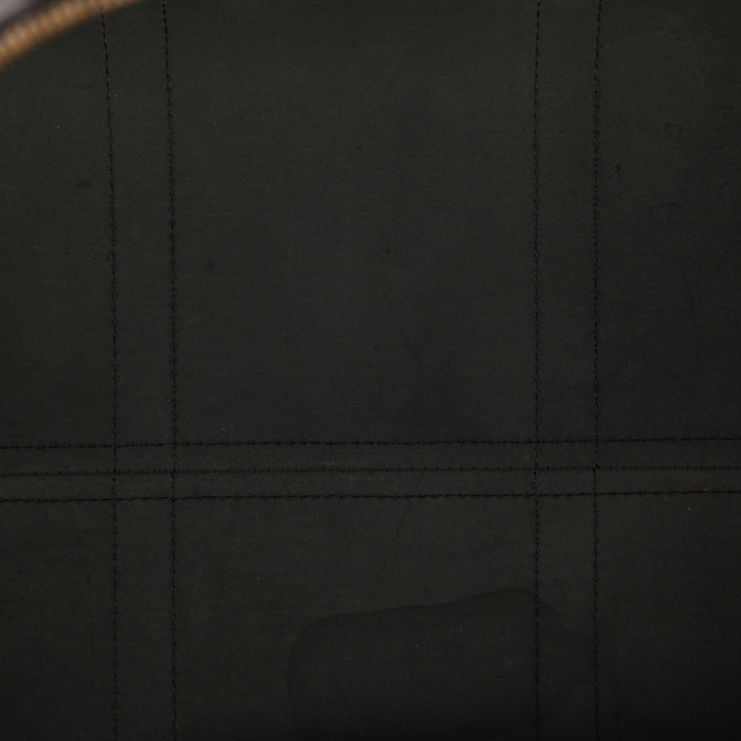 Bolsa de viaje Louis Vuitton  Keepall 55 en cuero Epi negro - Detail D3