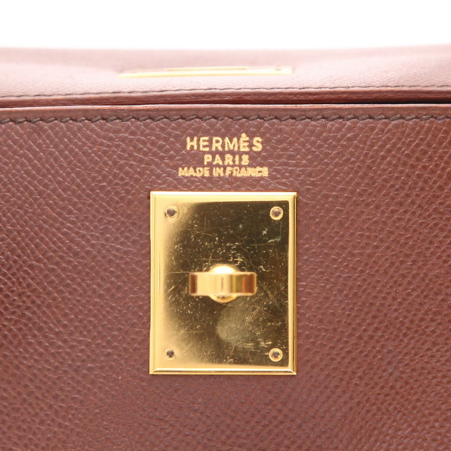 Bolso de mano Hermès  Kelly 32 cm en cuero Courchevel marrón - Detail D2