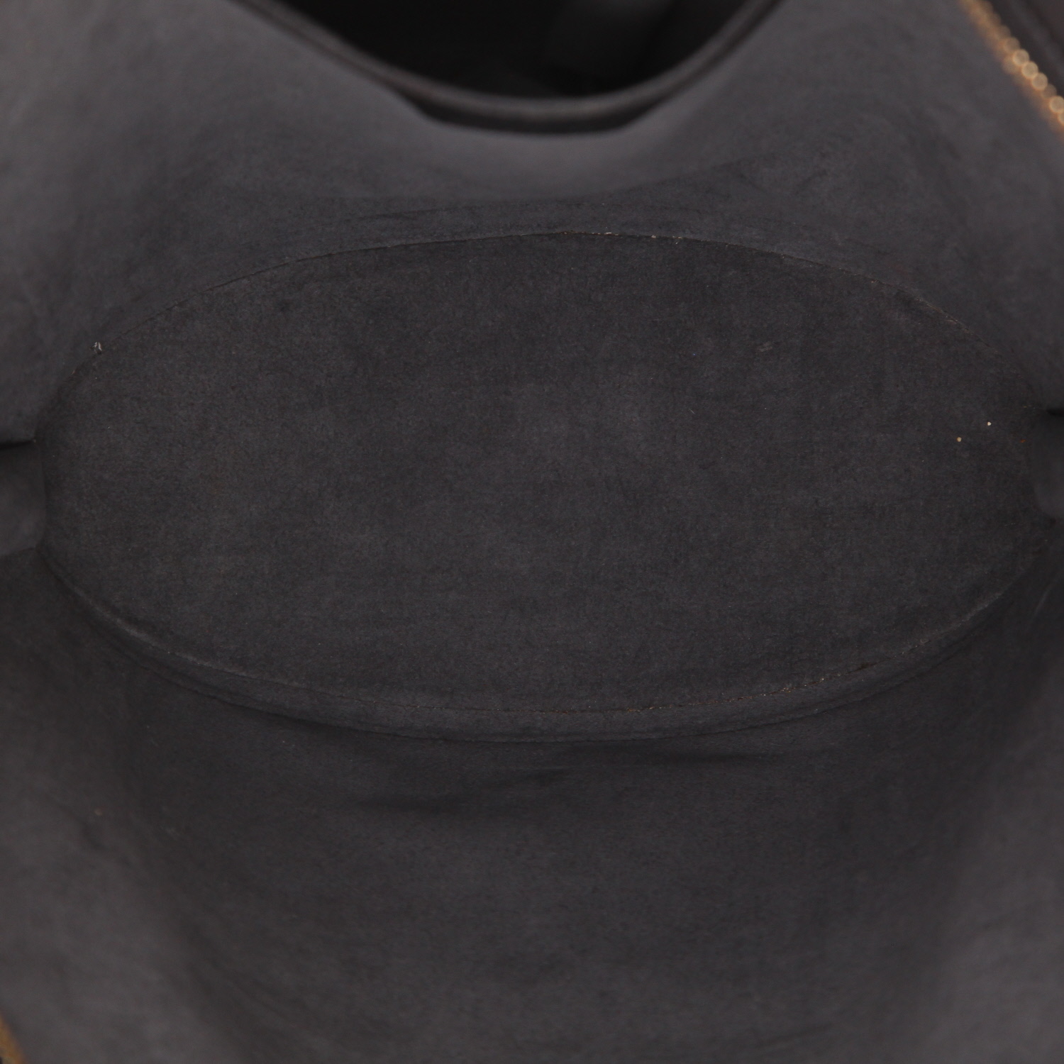 Louis Vuitton  Saint Jacques handbag  in black epi leather - Detail D3