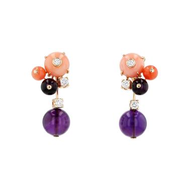 Half-articulated Cartier Délice de Goa earrings in yellow gold,  amethysts and coral