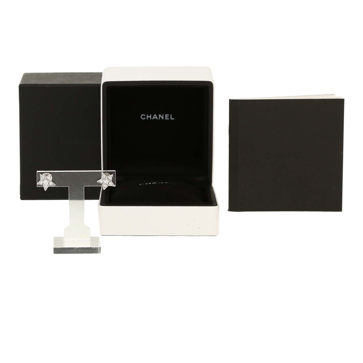 Pendientes Chanel Comète Géode modelo pequeño de oro blanco y diamantes - Detail D2