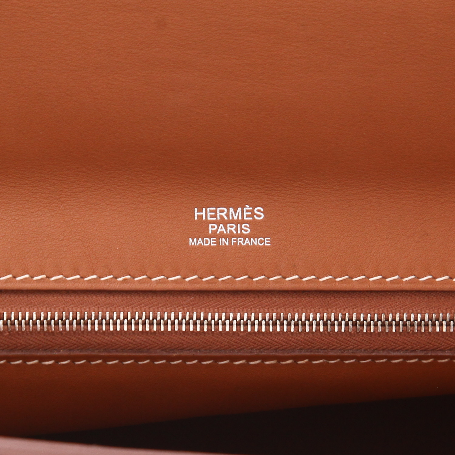 Sac à main Hermès  24/24 grand modèle  en Barenia Faubourg fauve - Detail D2