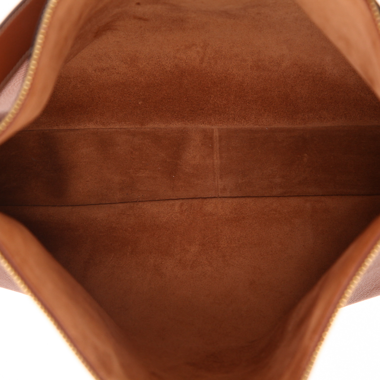 Bolso de mano Celine  Romy en cuero marrón - Detail D3