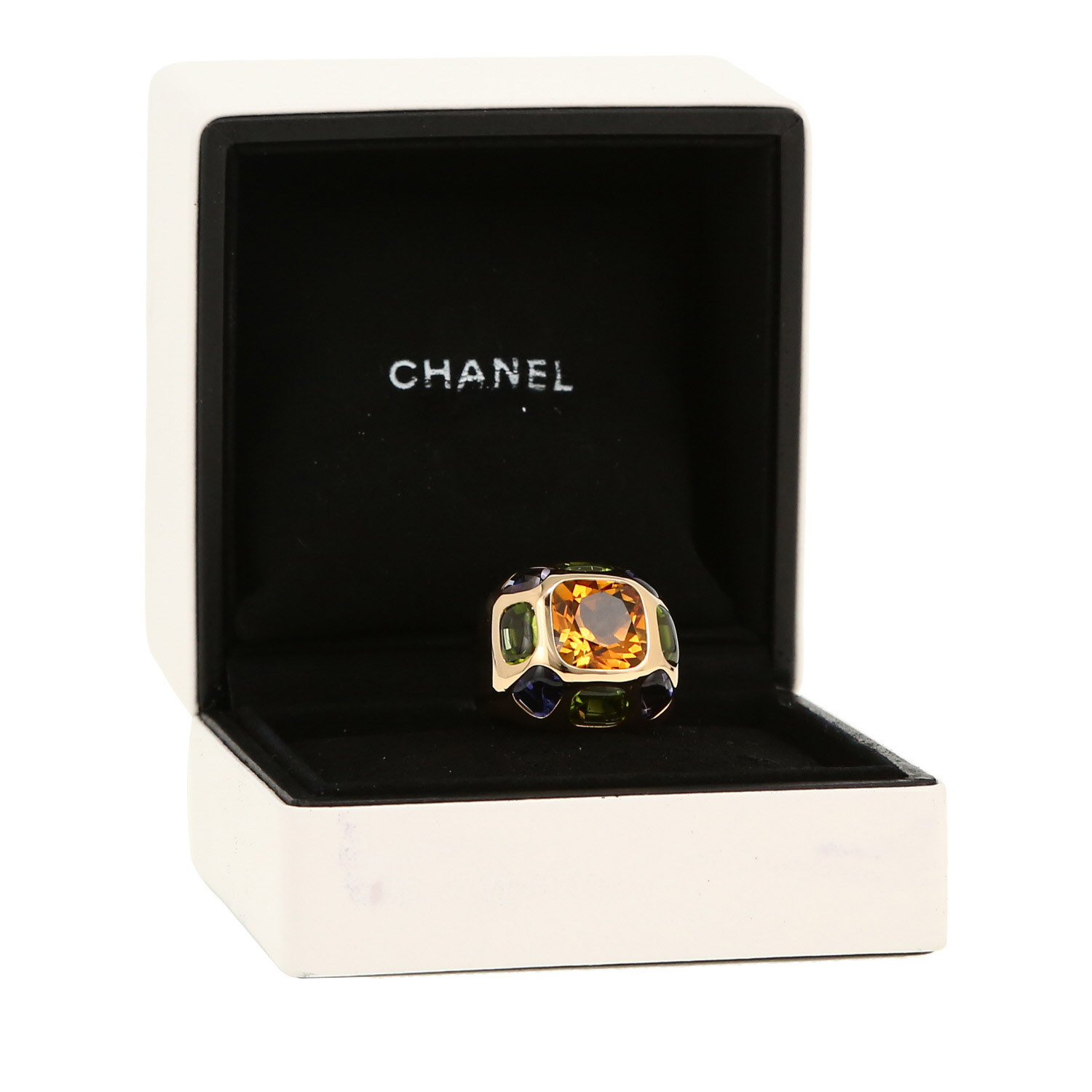 Chanel Baroque large model ring in yellow gold and colored stones - Detail D2