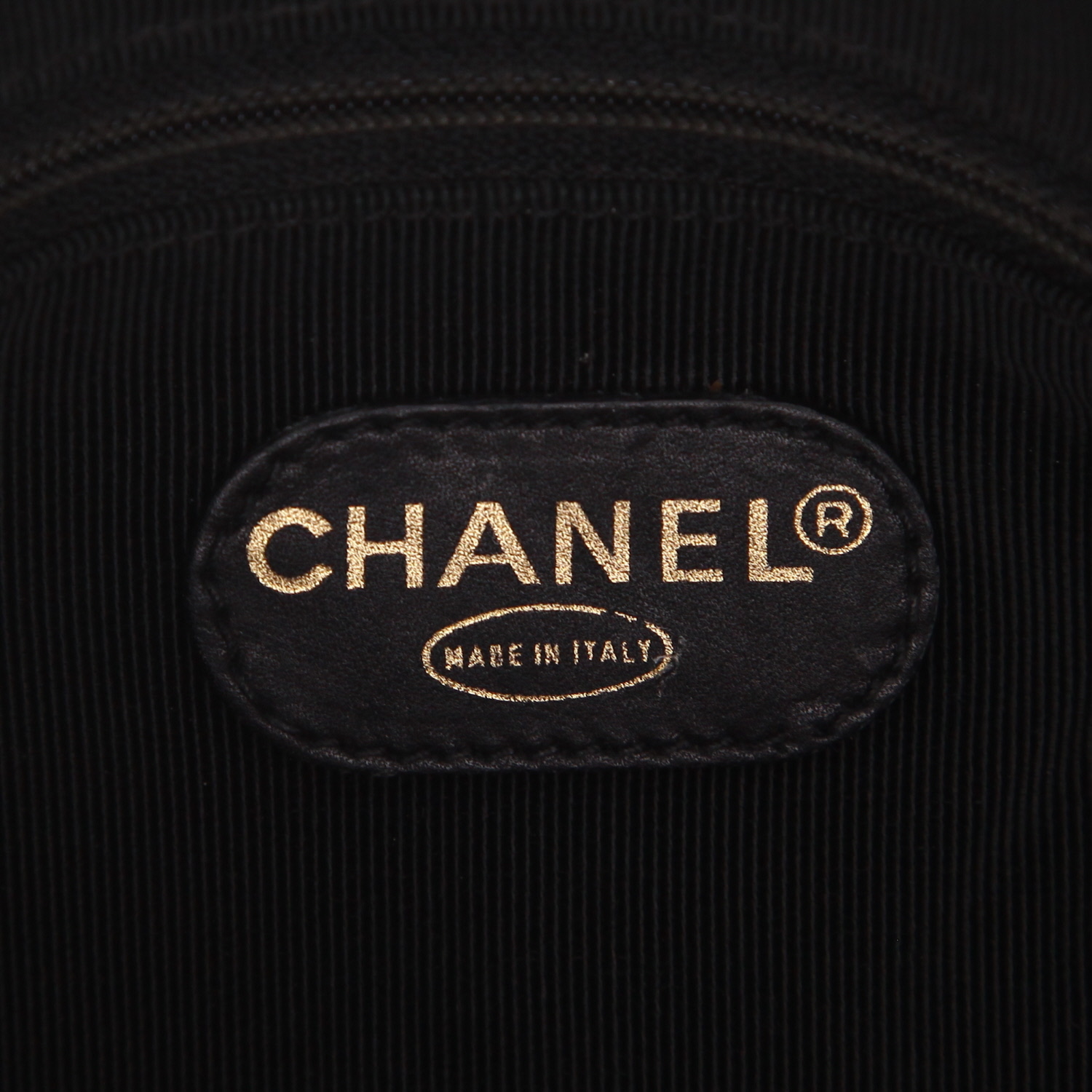 Sac à main Chanel  Bowling en cuir matelassé noir - Detail D2