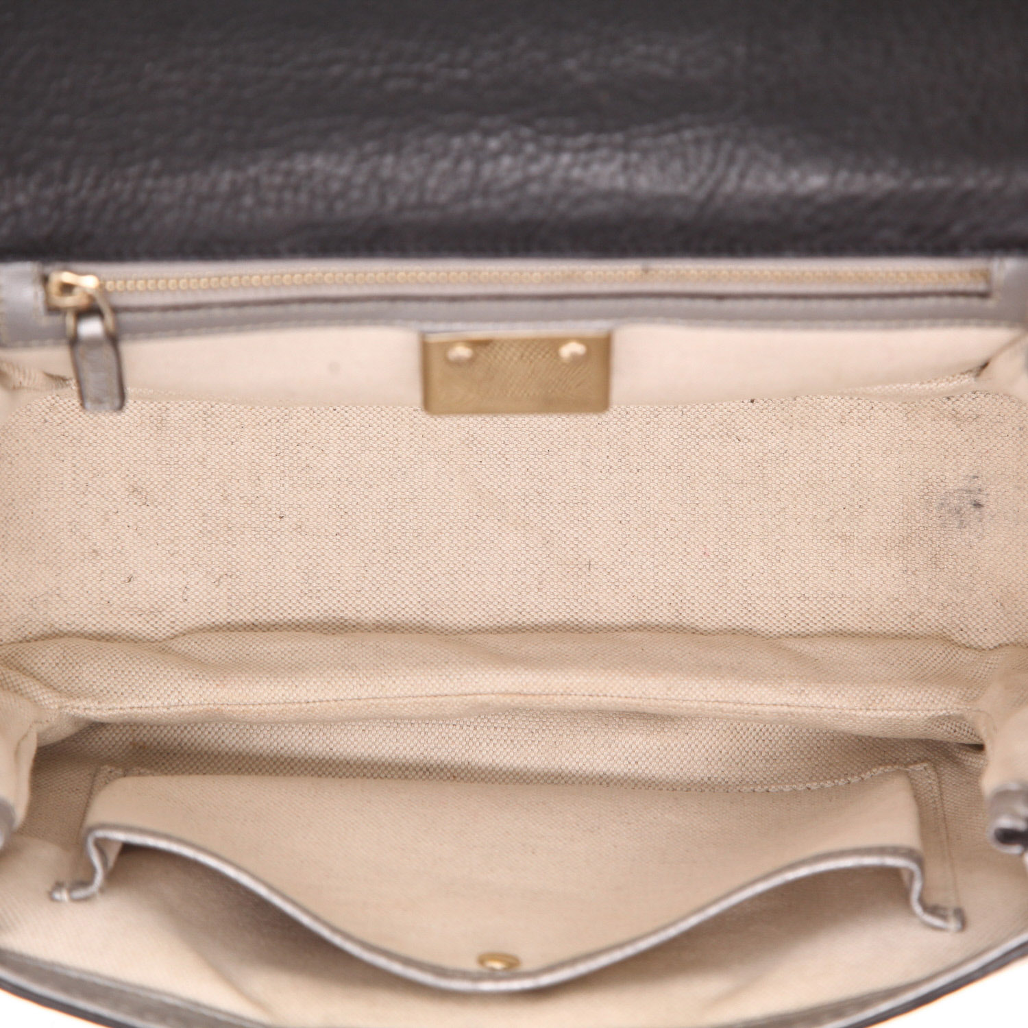 Bolso de mano Gucci  Bamboo en cuero granulado negro y bambú - Detail D3