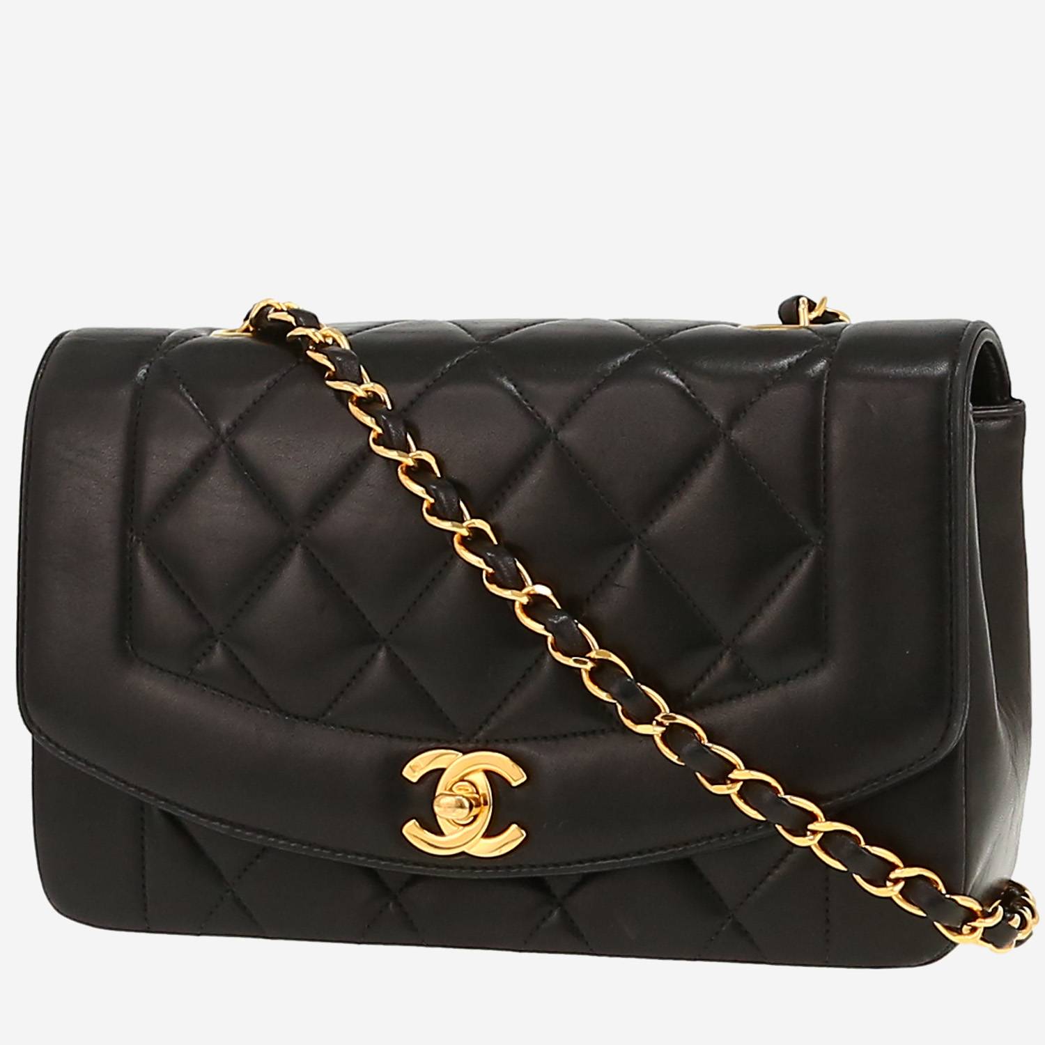 Chanel  Diana shoulder bag  in black quilted leather