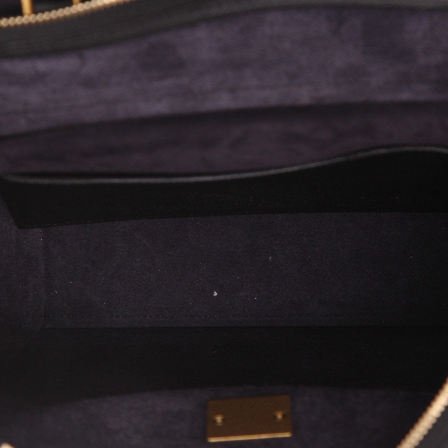 Celine  Belt Micro shoulder bag  in black grained leather - Detail D3