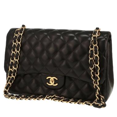 Chanel  Timeless Jumbo shoulder bag  in black quilted leather