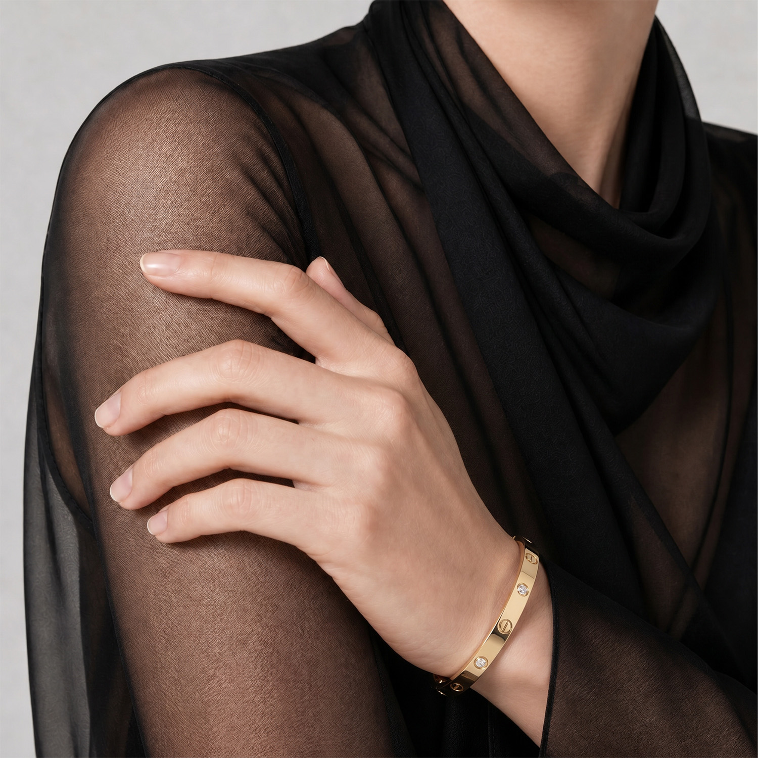 Cartier Love 4 diamants bracelet in yellow gold and diamonds - Detail D1