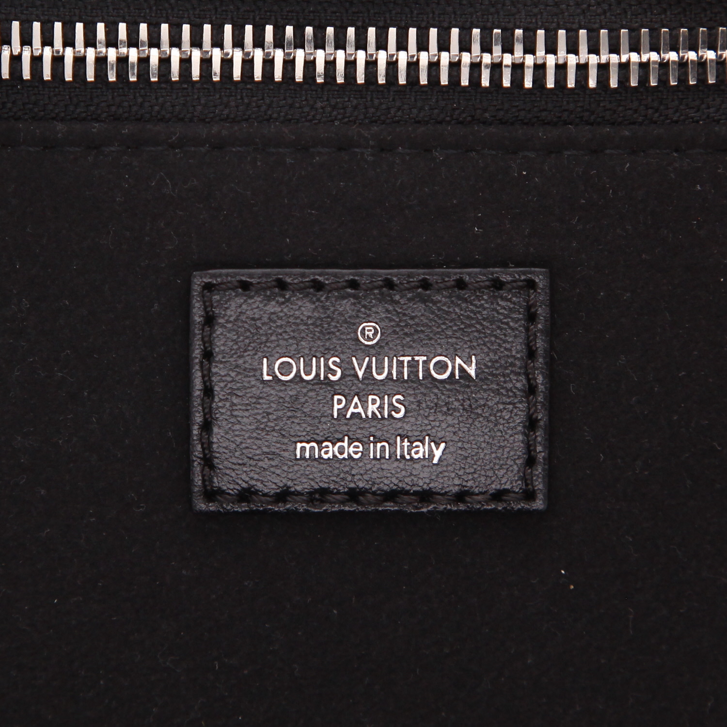 Borsa a tracolla Louis Vuitton  Carryall in pelle nera e tela monogram marrone - Detail D2