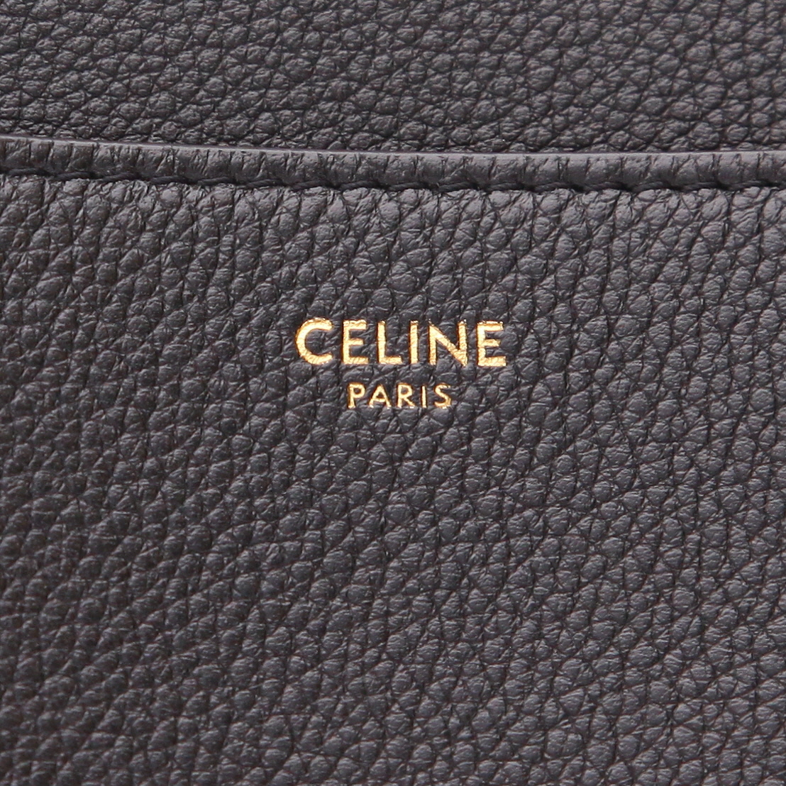 Celine  Sac Sangle handbag  in black grained leather - Detail D2