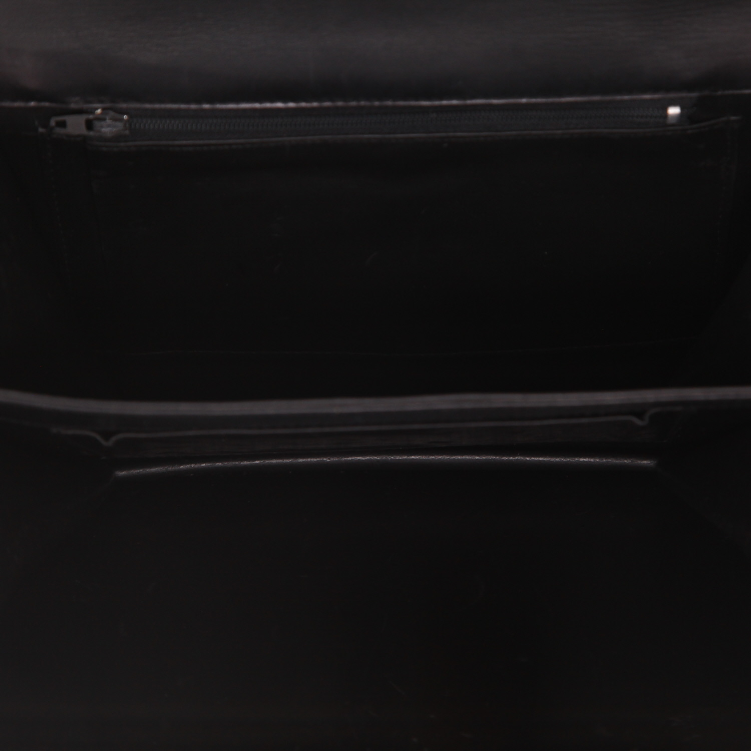 Bolso de mano Celine  Horse Carriage en cuero negro - Detail D3