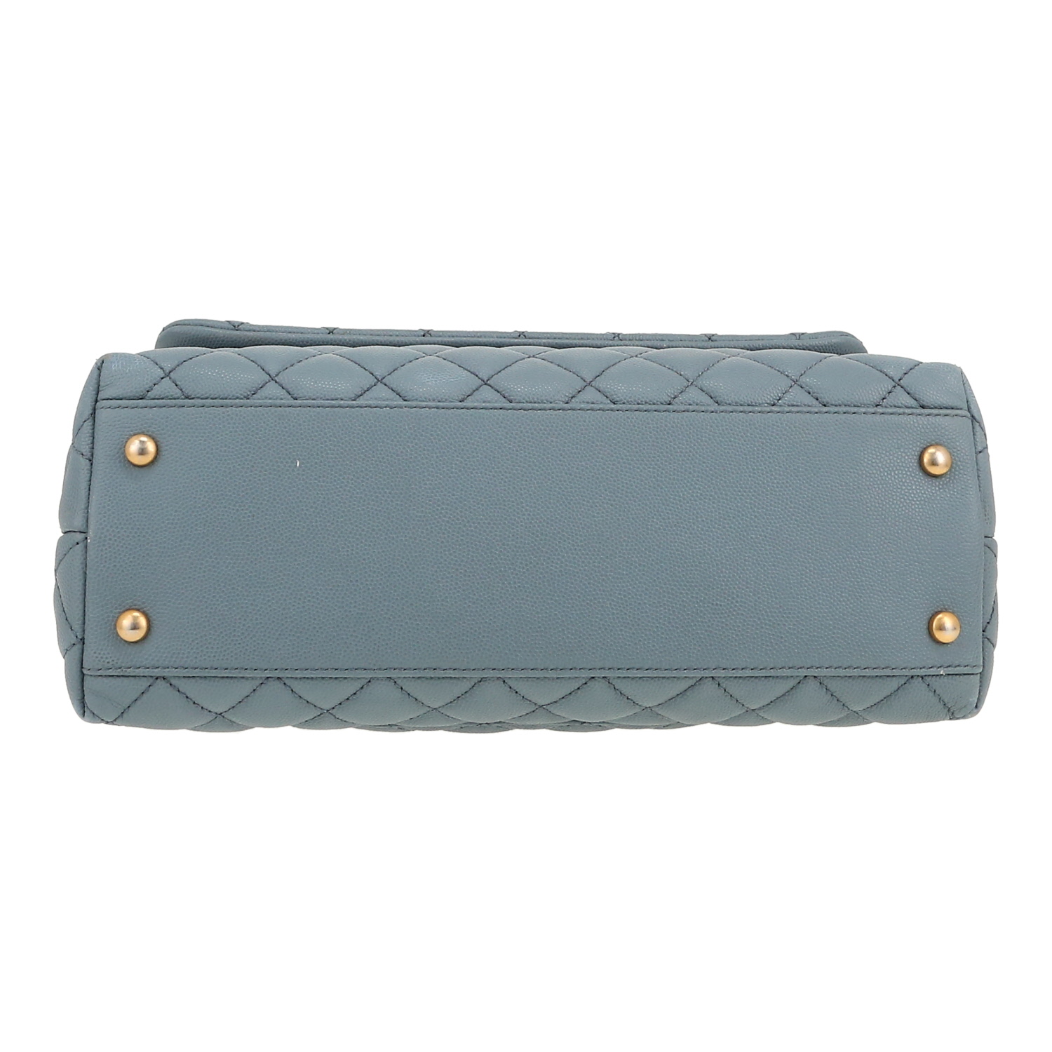 Chanel  Coco Handle shoulder bag  in blue quilted grained leather - Detail D1