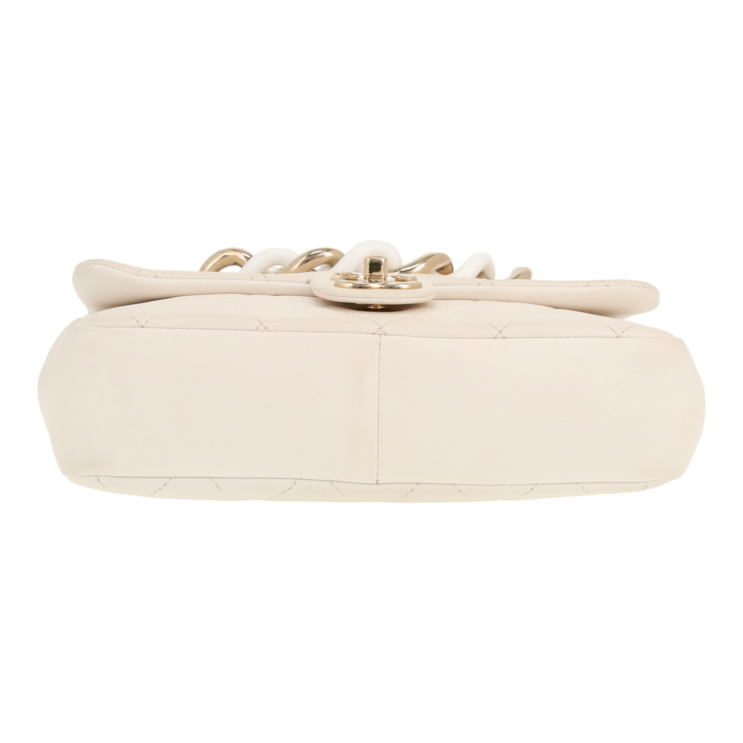 Bolso bandolera Chanel   en cuero acolchado blanco - Detail D1