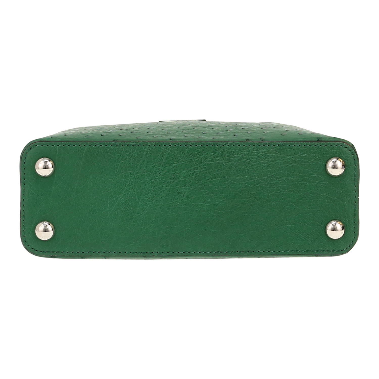 Bolso de mano Louis Vuitton  Capucines en avestruz verde - Detail D1