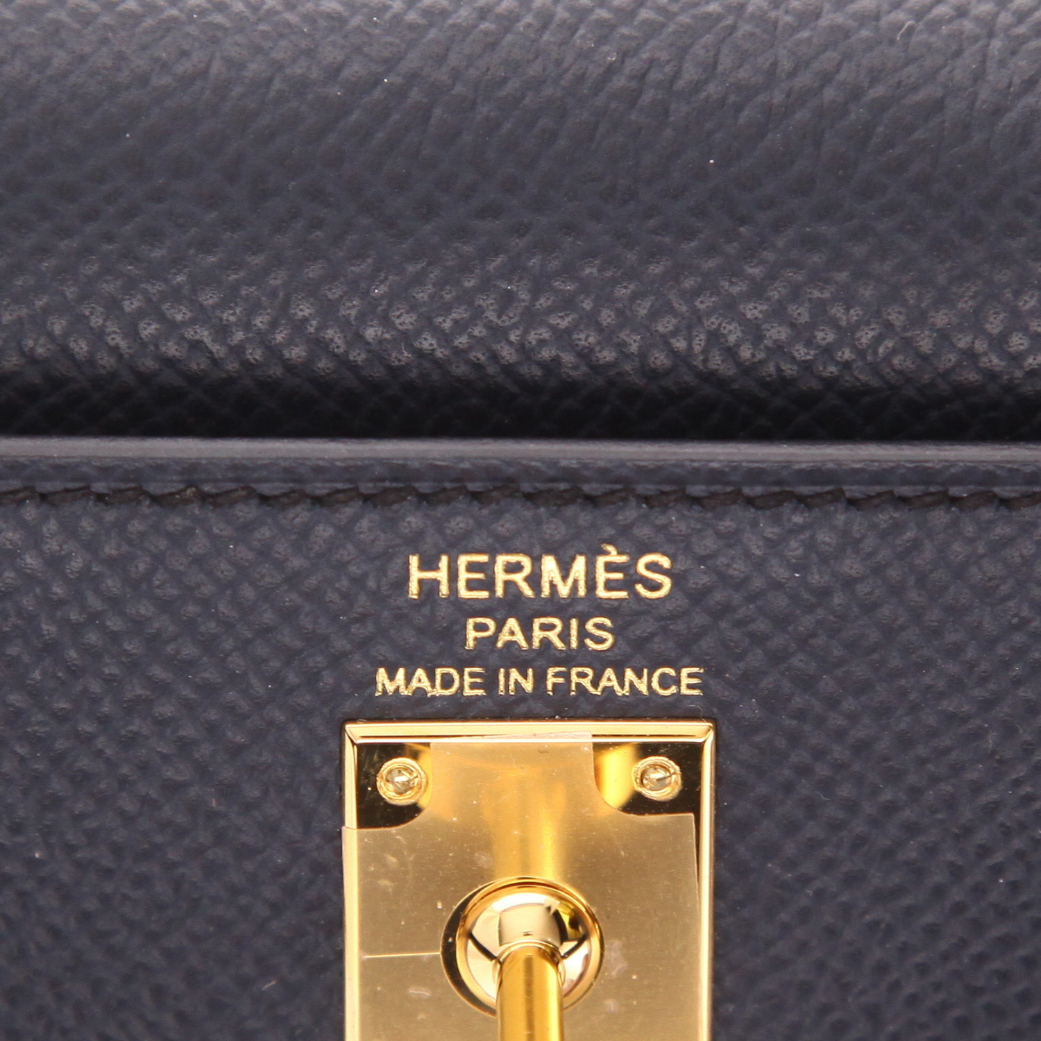 Sac à main Hermès  Kelly 25 cm en cuir epsom bleu indigo - Detail D2