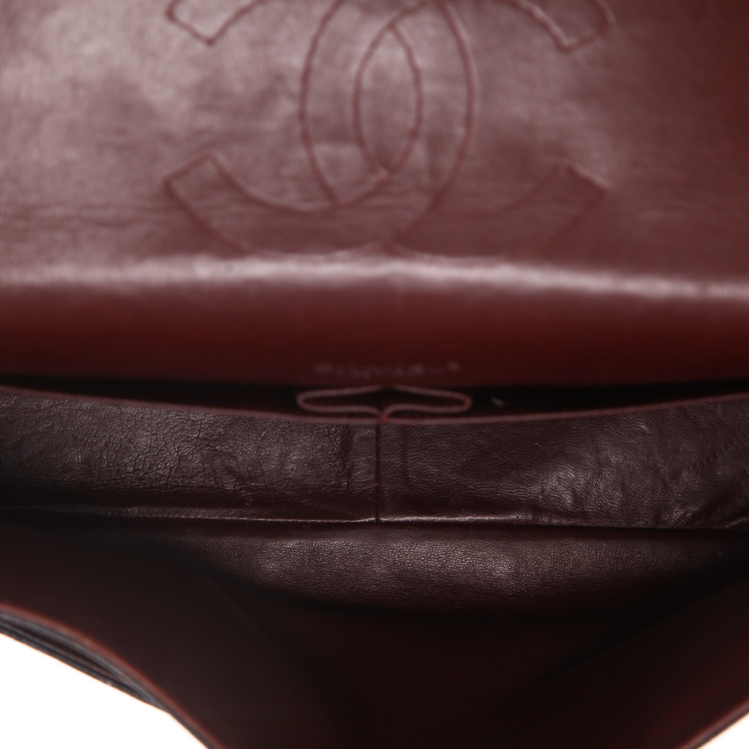 Borsa a tracolla Chanel  Timeless Maxi Jumbo in pelle martellata e trapuntata nera - Detail D3