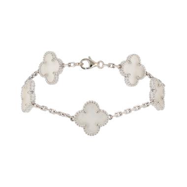 Brazalete Van Cleef 
Arpels Vintage Alhambra de oro blanco y nácar