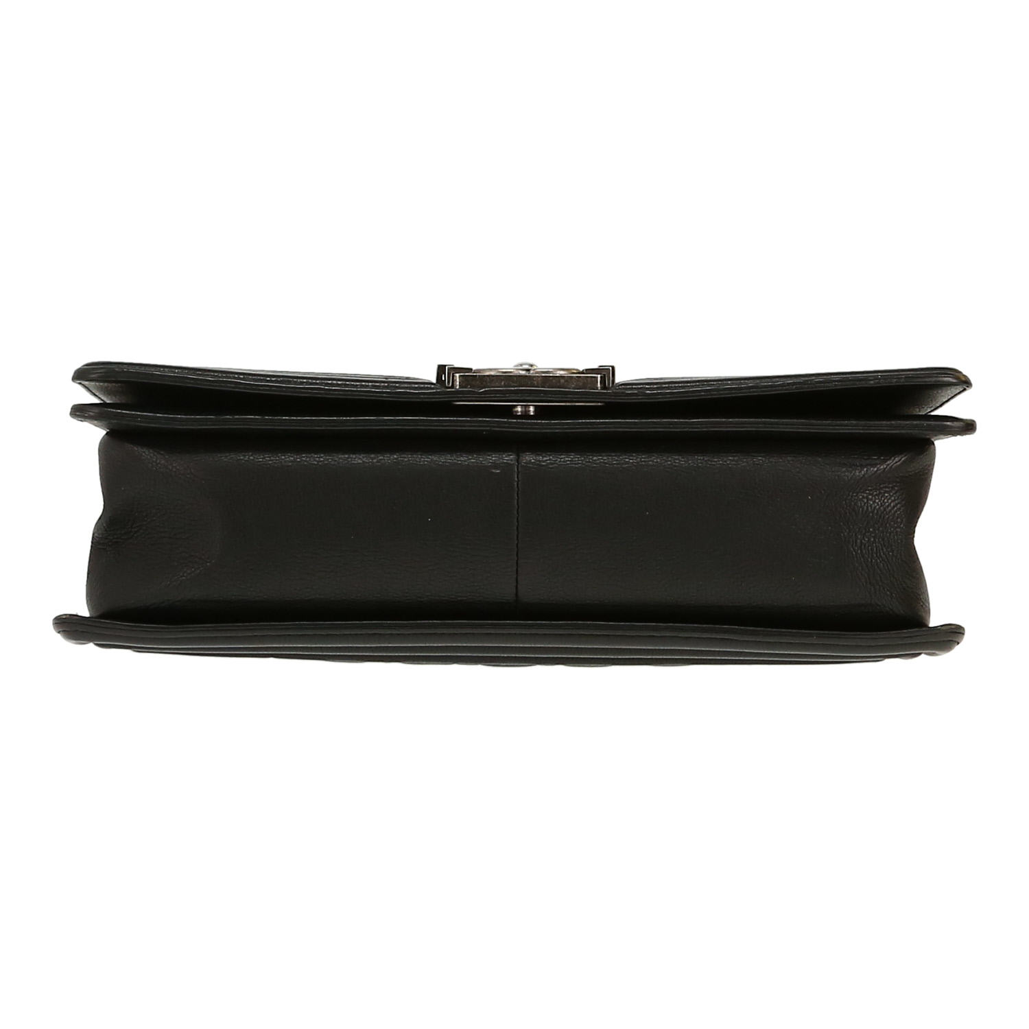 Borsa a tracolla Chanel  Boy in pelle martellata e trapuntata nera - Detail D1