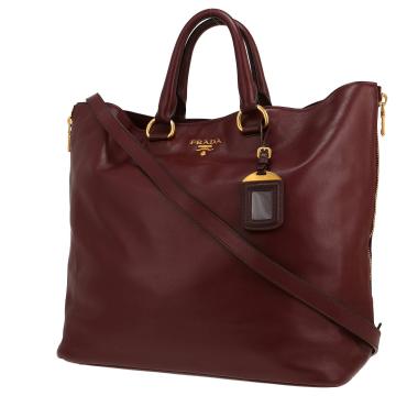 Prada   handbag  in burgundy leather