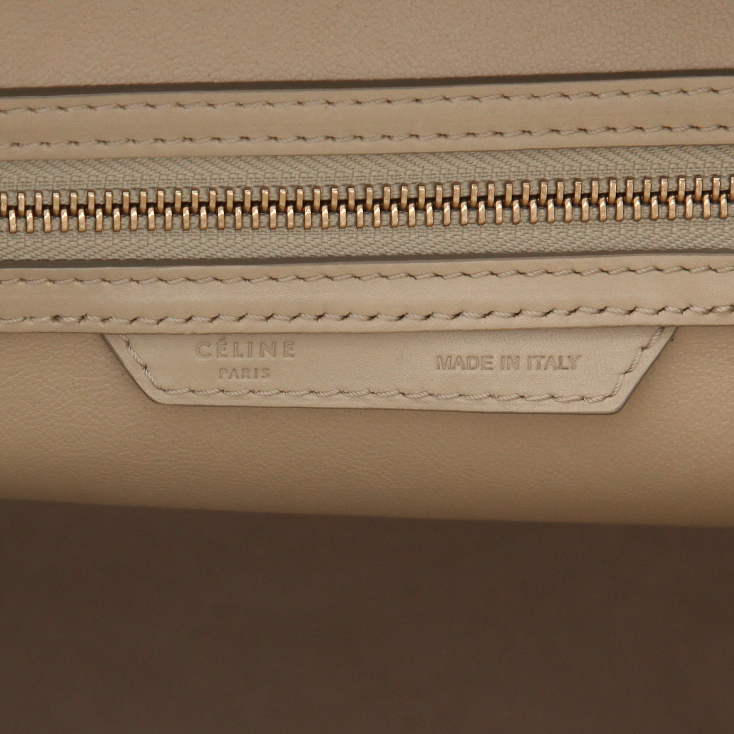 Celine  Luggage handbag  in beige leather - Detail D2