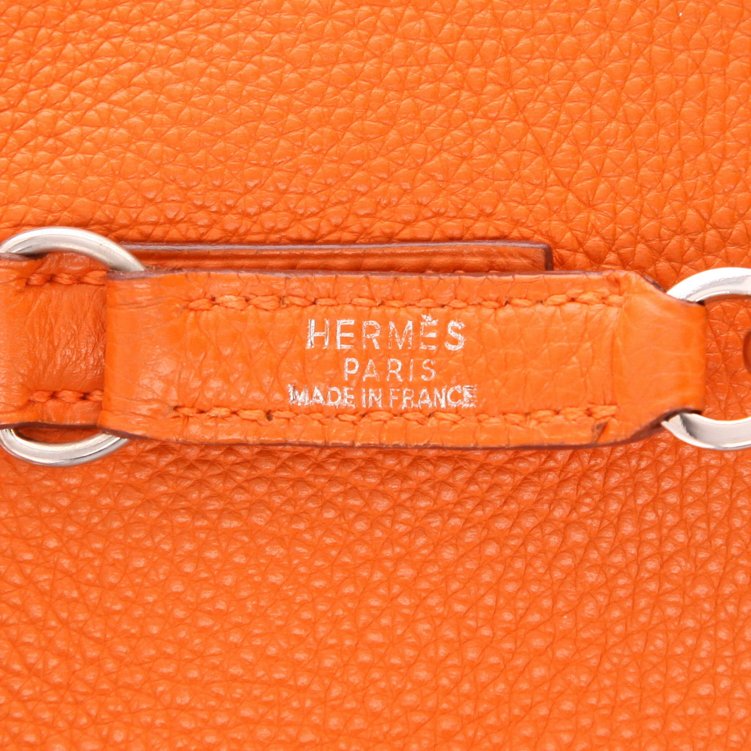 Hermès  Trim handbag  in orange togo leather - Detail D2